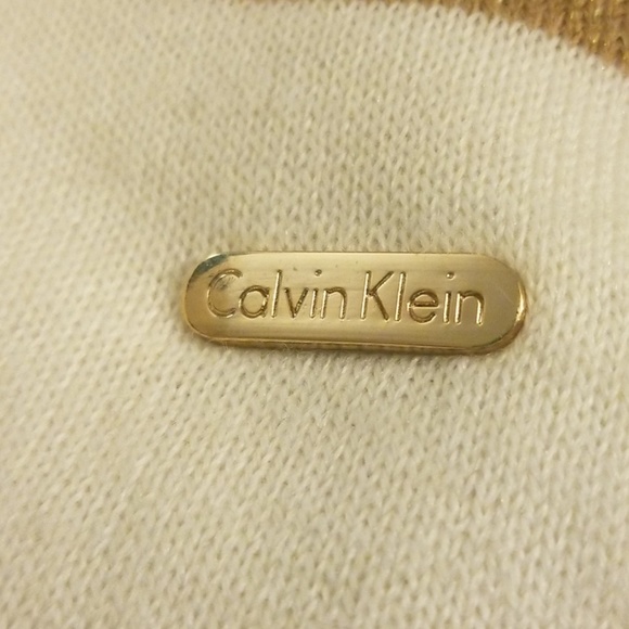 🌸 Calvin Klein cream and gold scarf - Picture 2 of 4